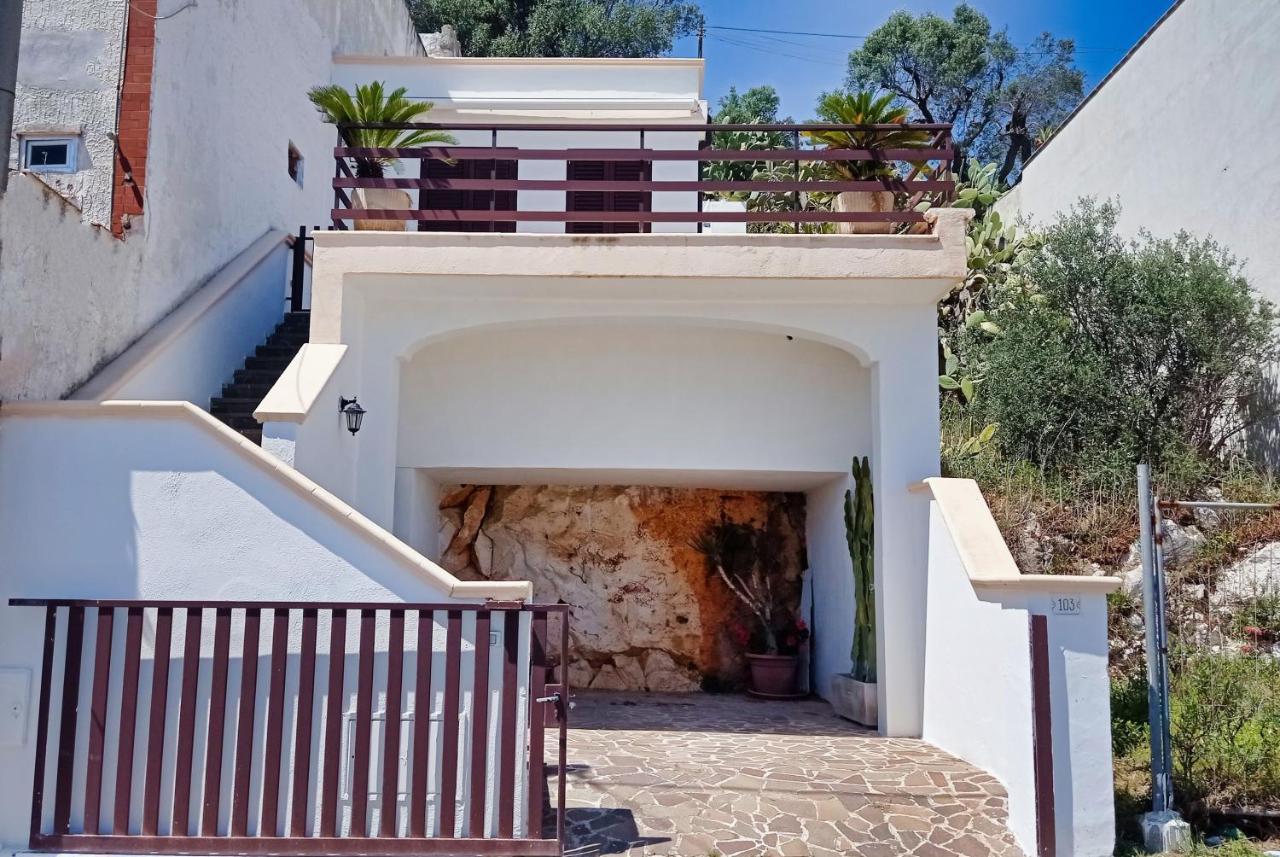 Marina Di Andrano - Alisso, Casa Vista Mare Con Parcheggio Privato E Wifi Villa Dış mekan fotoğraf